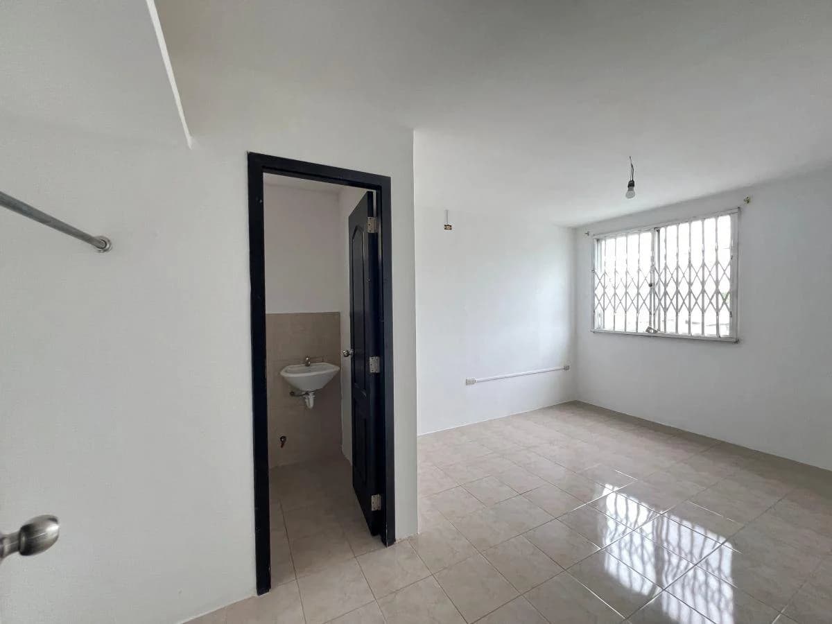 Casa de 96 m² con 3 Dorm. en Venta en El Norte de Guayaquil, Guayas — imagen 10