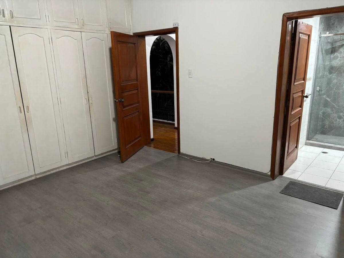 Vendo Casa, Sector Gonzalez Suarez/ Coruña — imagen 4