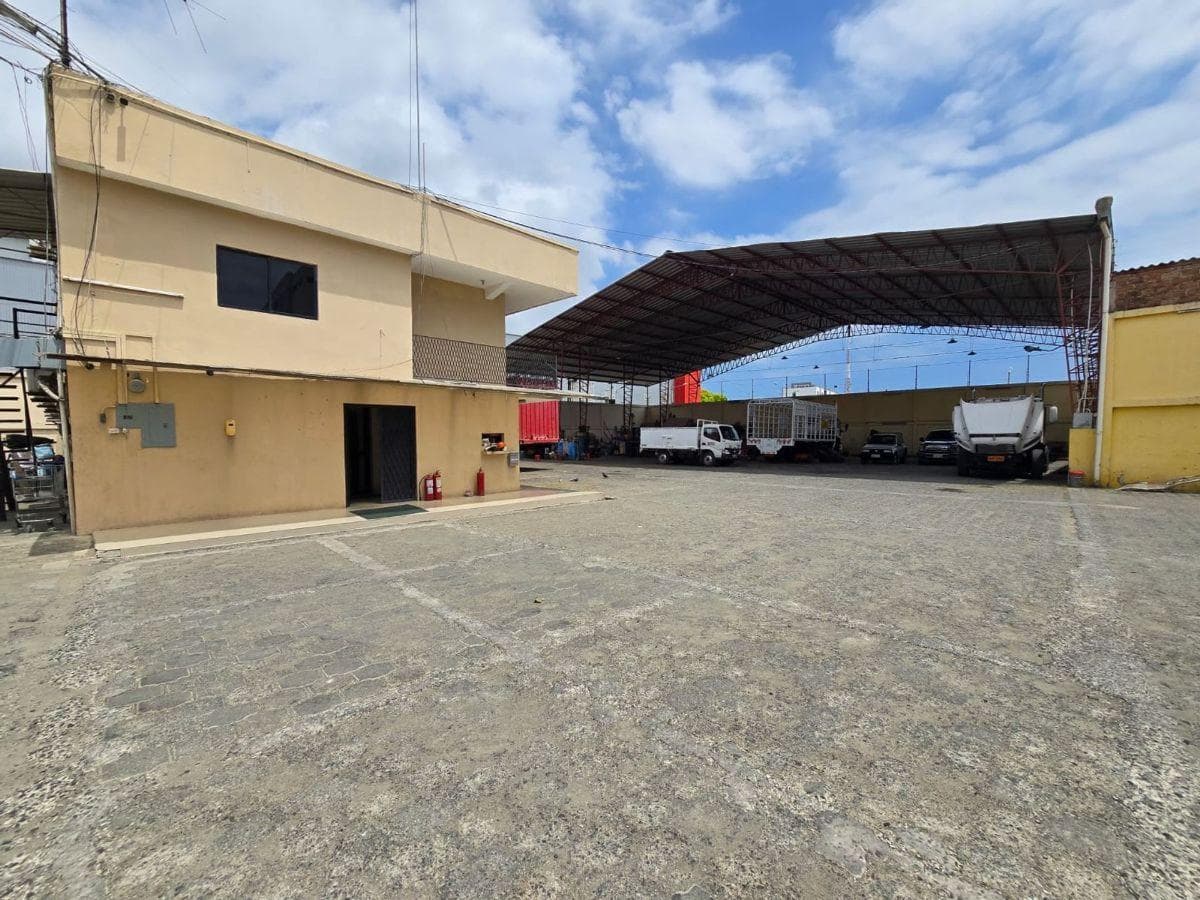 Terreno de Venta con Construcción en Manta, Manabí — imagen 5