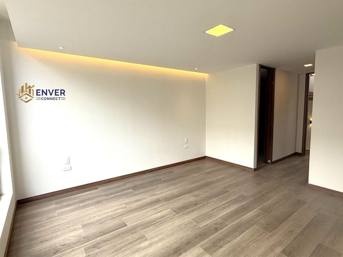 Casa en Challuabamba - Cuenca, Azuay — imagen 8