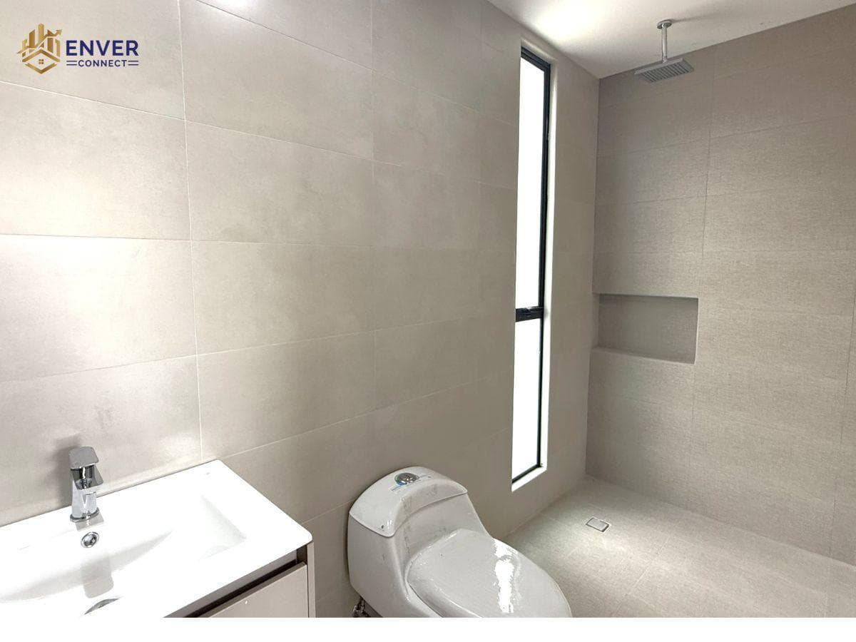 Casa en Challuabamba - Cuenca, Azuay — imagen 7