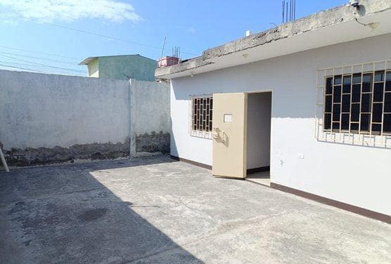 Se Vende Casa de Una Planta con Loza - W. Sánchez — imagen 9