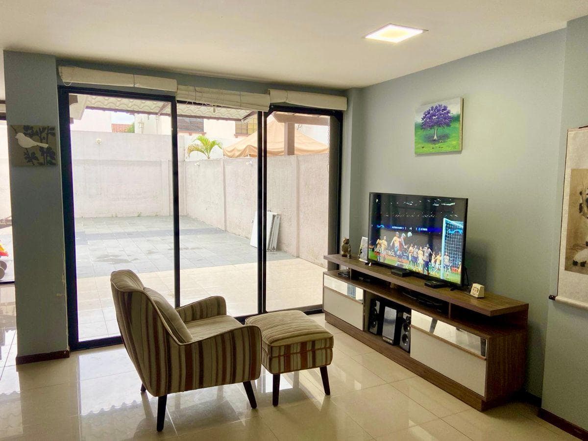 Casa en Venta en Terranostra Terreno 245 m² y 135 m² de Construcción, Guayas — imagen 2