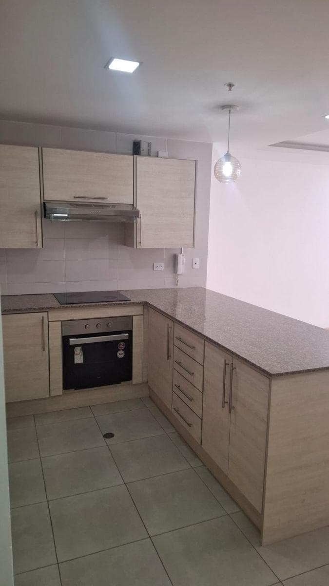 Vendo de Oportunidad Dep de 11 m². Sector Mall del Jardin — imagen 5