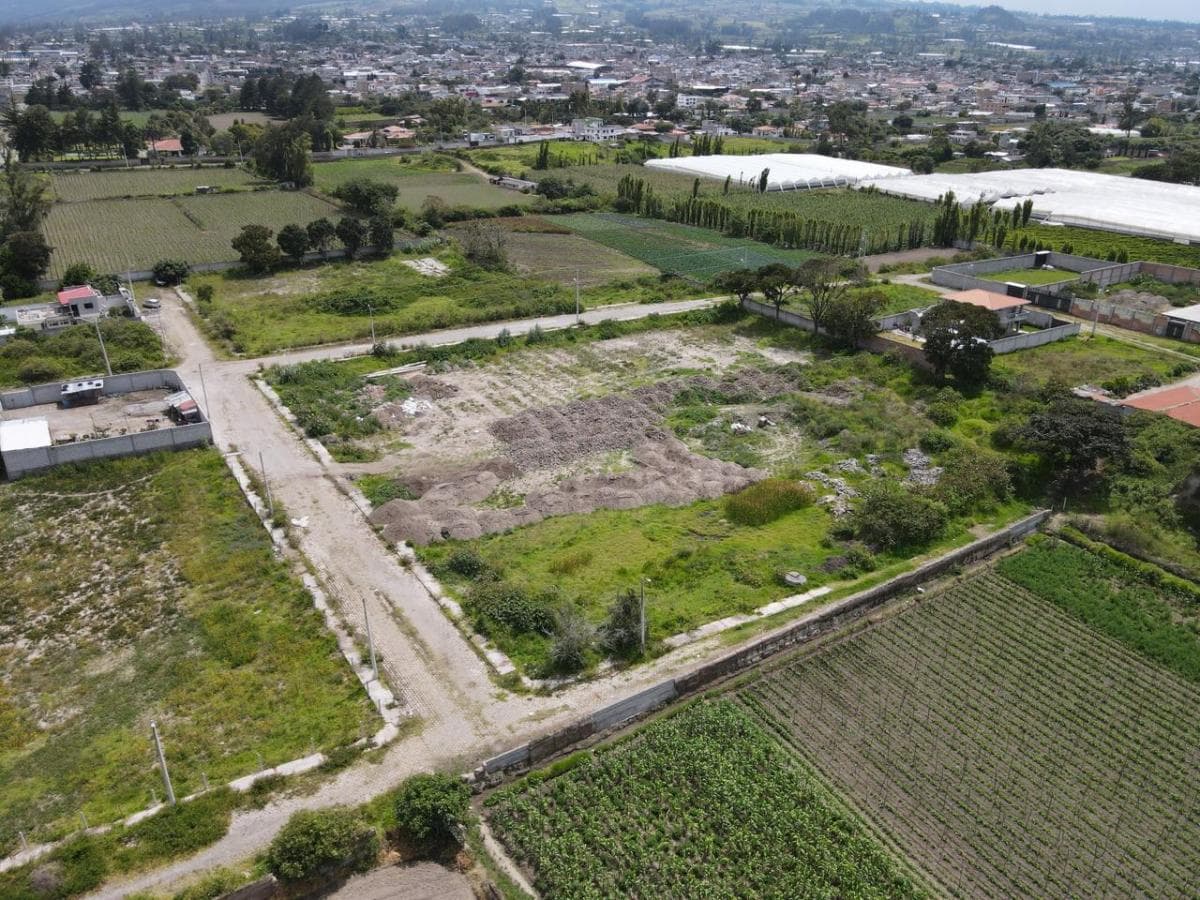 Terreno en Atuntaqui, Imbabura — imagen 10