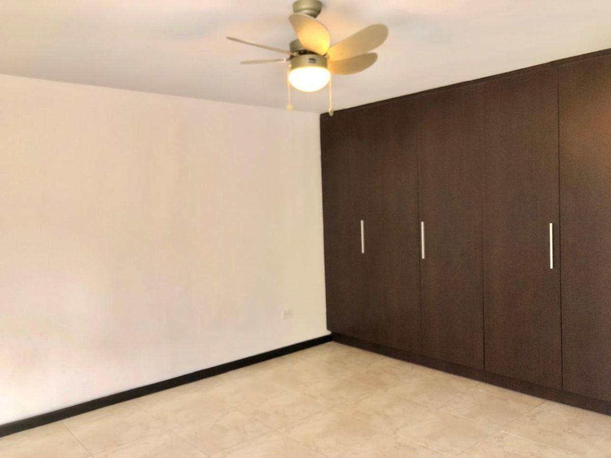 Casa de Venta Sector Intervalles en Conjunto Ubicado Dentro de Pequena Urbanización — imagen 2