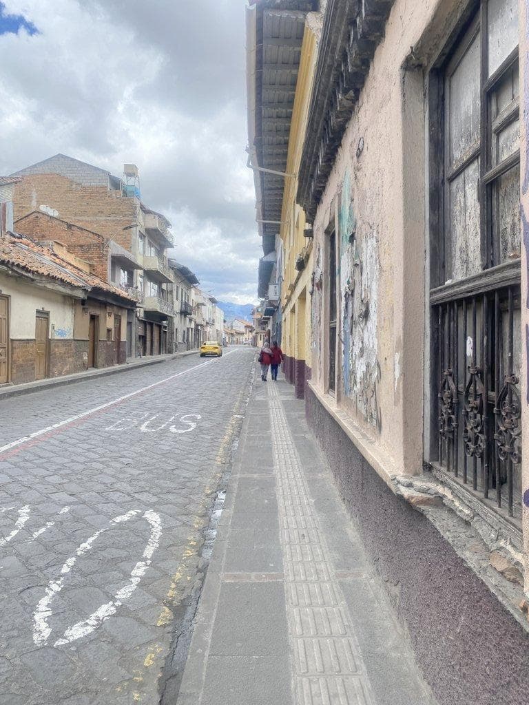 Propiedad en Venta con 305 m² de Terreno en El Centro Histórico de Cuenca Ec. Azuay — imagen 7