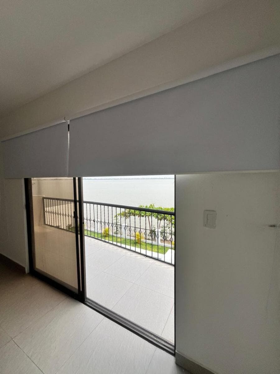 Propiedad Esquinera en Aquamarina, Guayas — imagen 8