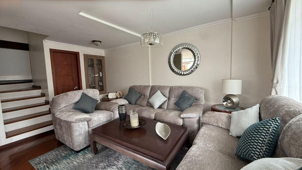 Casa en venta en Ambato, Tungurahua