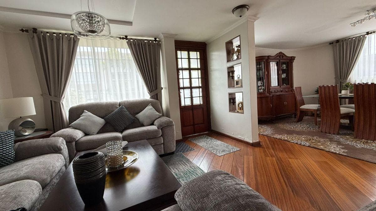 Vendo Casa en Izamba, Tungurahua — imagen 4