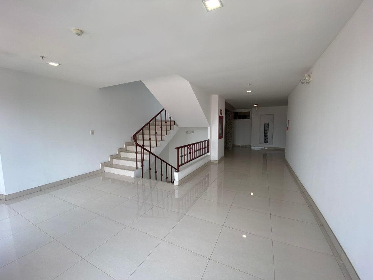 Departamento en Venta, Vía a La Costa | A. Berrones, Guayas — imagen 3