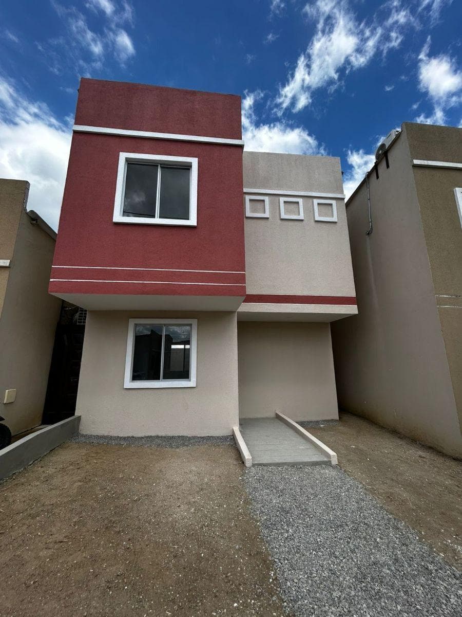 Venta de Estreno Casa Urb. Bella Vita 2, Via a La Costa - Chongon, Guayas — imagen 1
