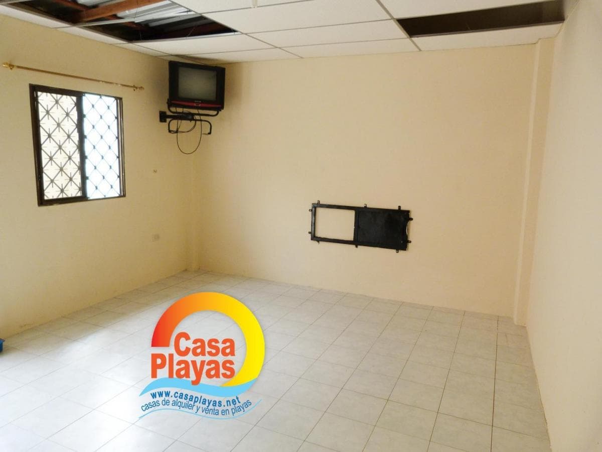 Vendo Casa en Playas Villamil, Av Sixto Chang, Vía a Karibao Engabao, Guayas — imagen 6