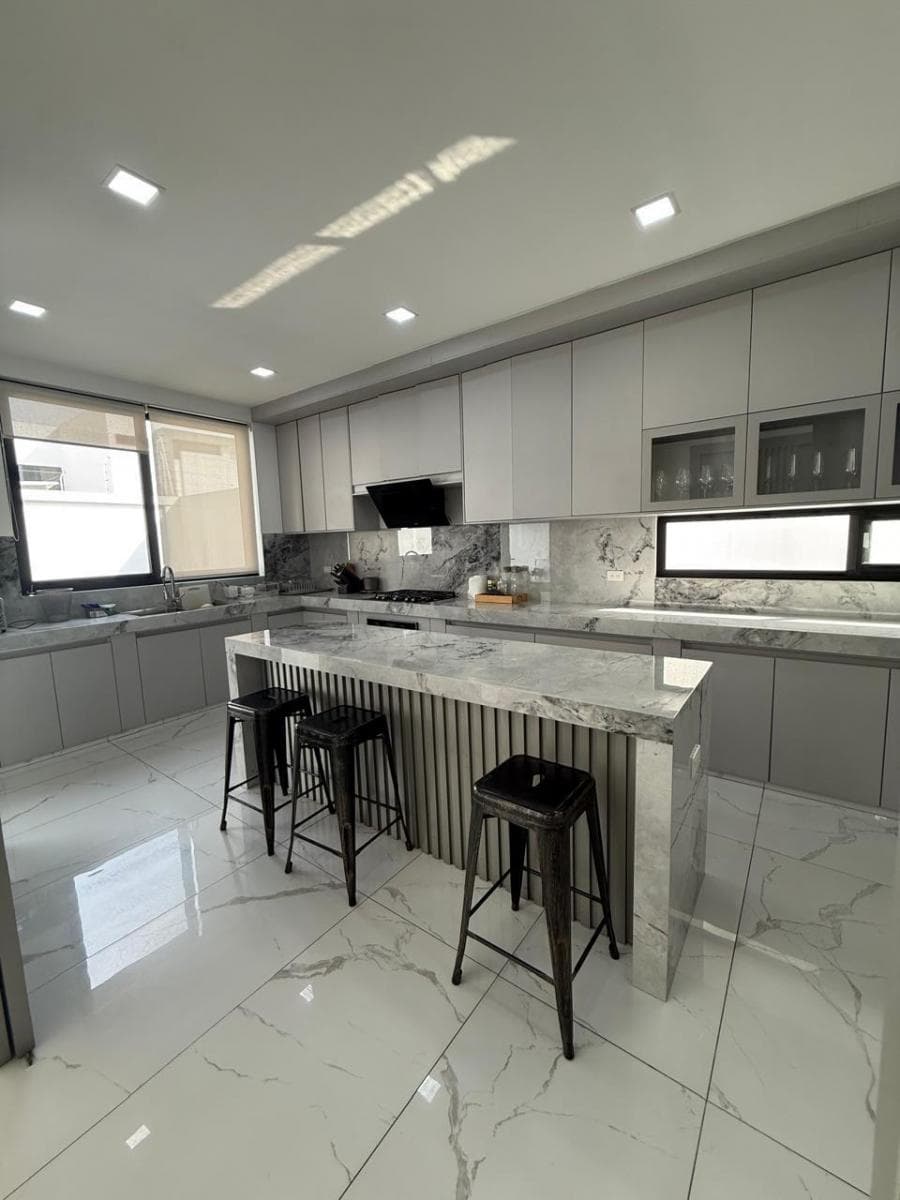 Hermosa Propiedad Isla Mocoli Urb. Pacifica Casa Doble Altura, Guayas — imagen 4