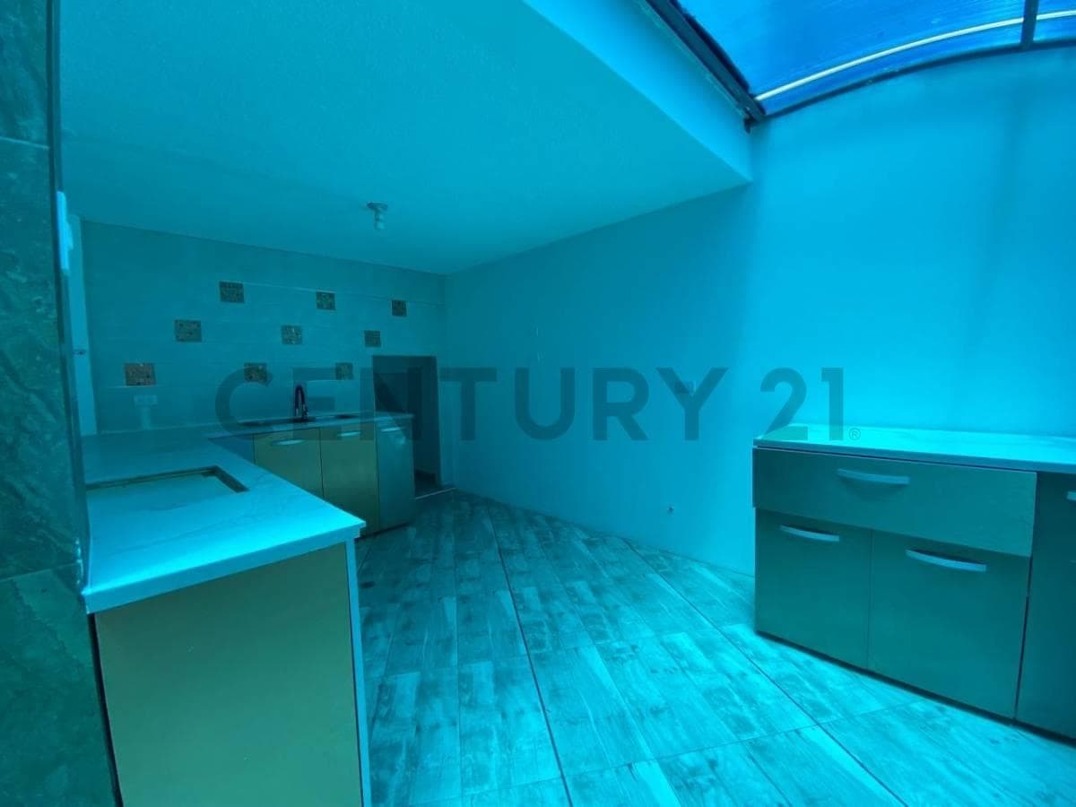 Venta Amplia Casa Dentro de Conjunto Valle de Los Chillos Conocoto — imagen 8
