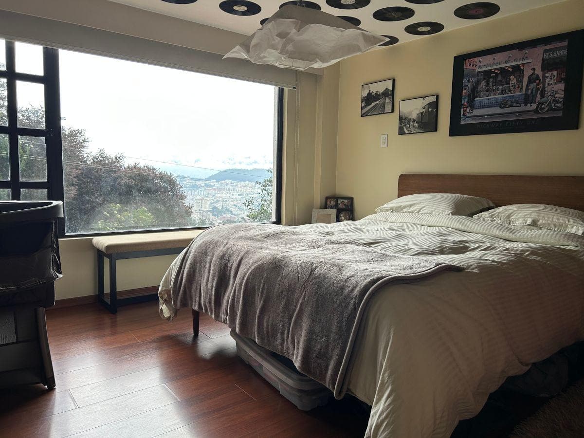 Linda Casa en Urbanización Colinas del Pichincha — imagen 2