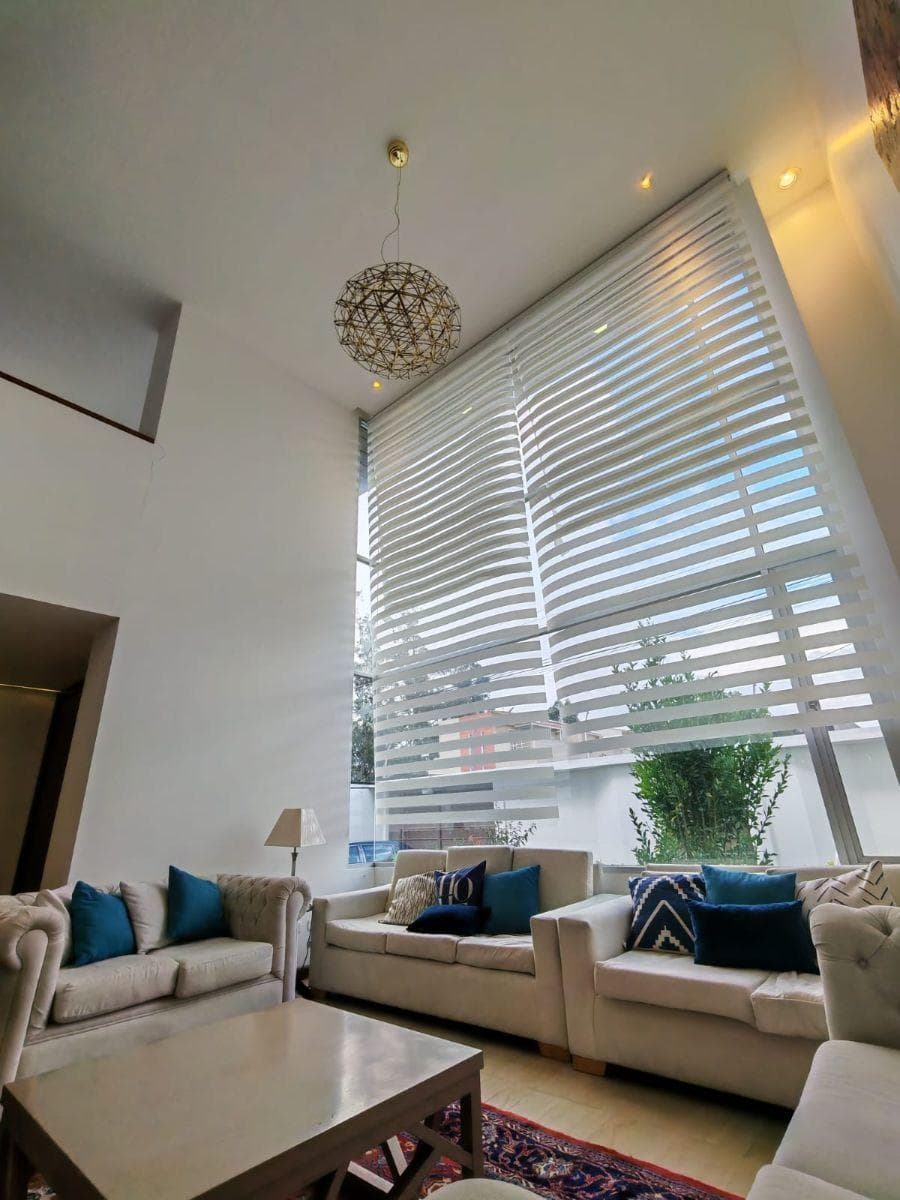 Vendo Espectacular Casa de Lujo en Cumbayá – Sector La Primavera 2 — imagen 2