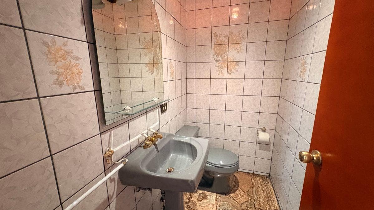 Venta Departamento Remodelado Condominio San Sebastian (Barrio Centenario), Guayas — imagen 2