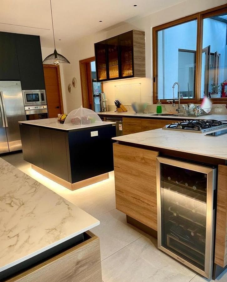 Venta Hermosa Casa La Viña — imagen 2