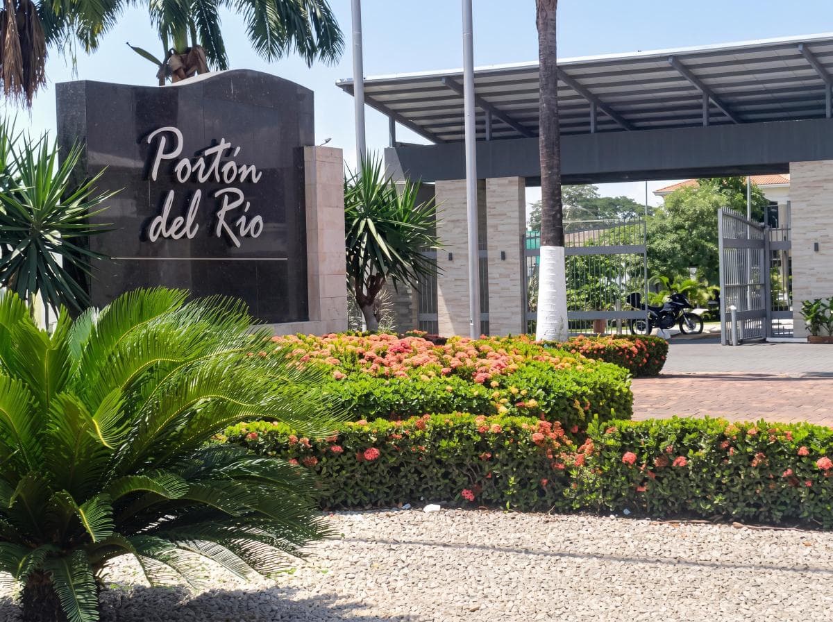 Casa en Venta, 4 Dorm., por Entregar de Estreno - Urb. Portón del Río, Av León Febres Cordero, Guayas — imagen 7