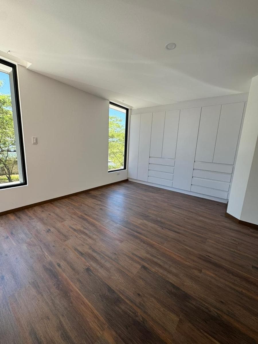 Vendo Casas por Estrenar, 3 Habitaciones, Sector Santa Rosa de Nayón — imagen 4