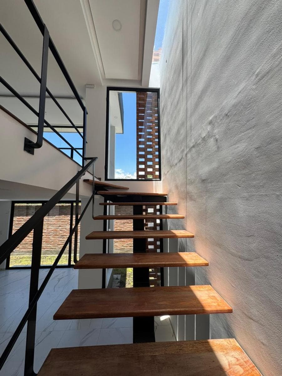 Vendo Casas por Estrenar, 3 Habitaciones, Sector Santa Rosa de Nayón — imagen 2