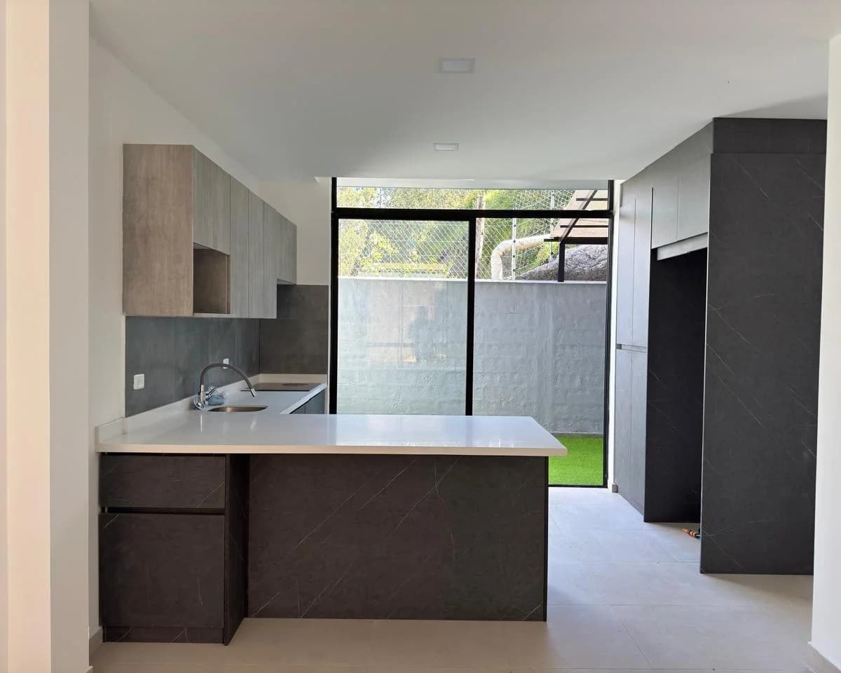 La Armenia, Hermosa Casa en Venta, Nueva Vip 105 m² — imagen 1