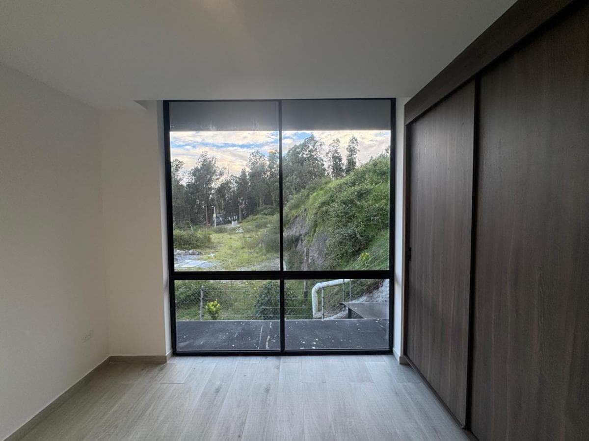 La Armenia, Hermosa Casa en Venta, Nueva Vip 105 m² — imagen 2