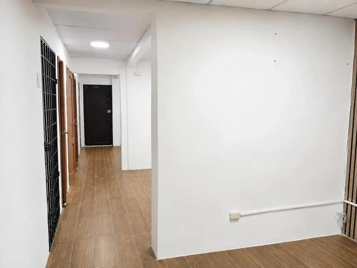 En Venta | Casa Esquinera de Una Planta Junto a Parque | Alborada XIII Etapa, Guayas — imagen 8