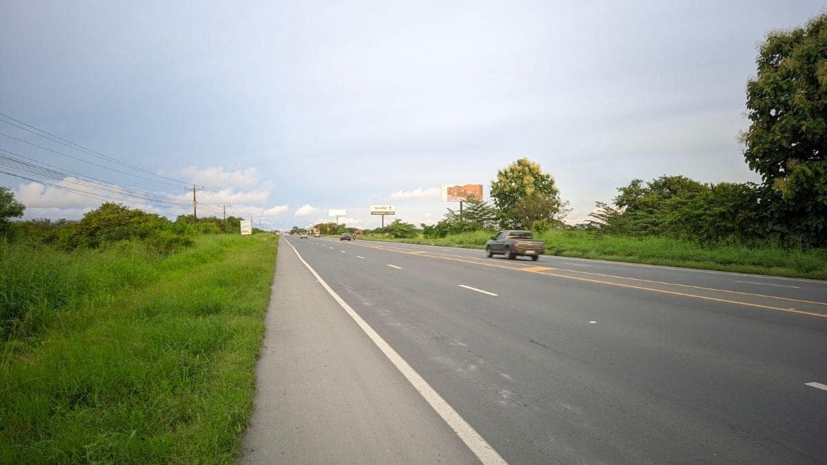 Terreno Industrial en Venta 12.400 m² - Lomas de Sargentillo - Guayas, Guayas — imagen 5