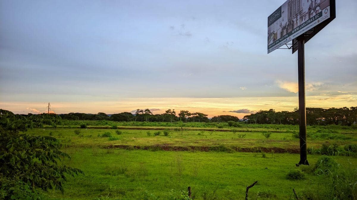 Terreno Industrial en Venta 12.400 m² - Lomas de Sargentillo - Guayas, Guayas — imagen 4