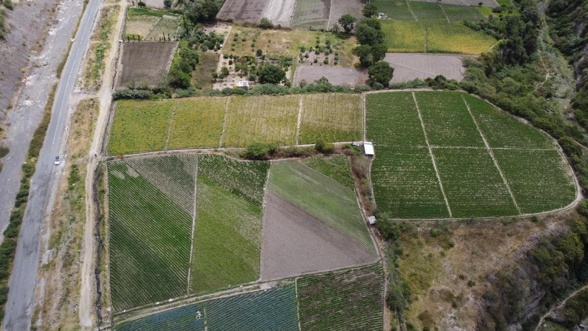 Terreno en Ibarra, Imbabura — imagen 2
