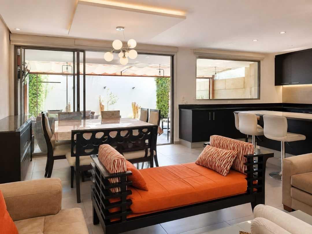 Casa en Venta en Intervalles: 3 Dorm., Jardín y Dos Parqueaderos — imagen 8