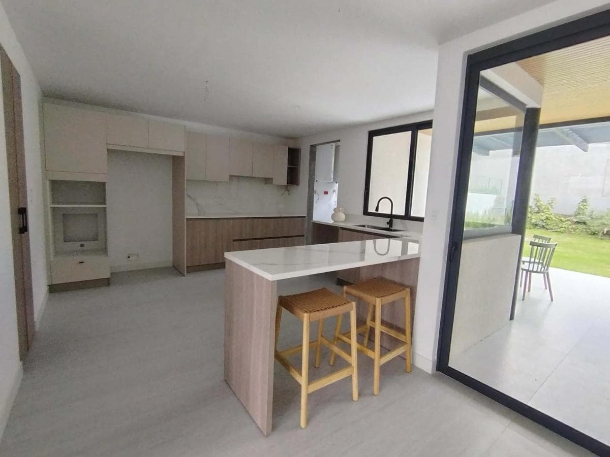 Venta Casa en Urb La Viña, Cumbaya Tumbaco — imagen 7
