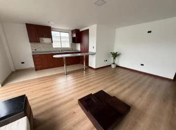 Venta Partamentos de 2 y 3 Dorm. en Conocoto –valle de Los Chillos con Ascensor y Terra — imagen 3