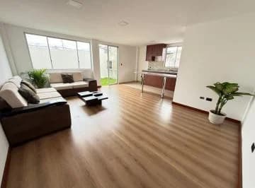 Venta Partamentos de 2 y 3 Dorm. en Conocoto –valle de Los Chillos con Ascensor y Terra — imagen 2