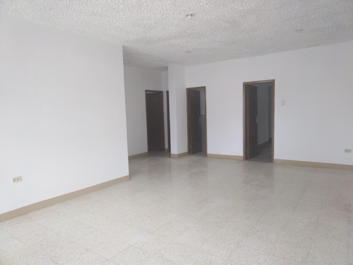 Se Vende Casa Cdla Moran Valverde, Sector Iess (Monij), Guayas — imagen 8