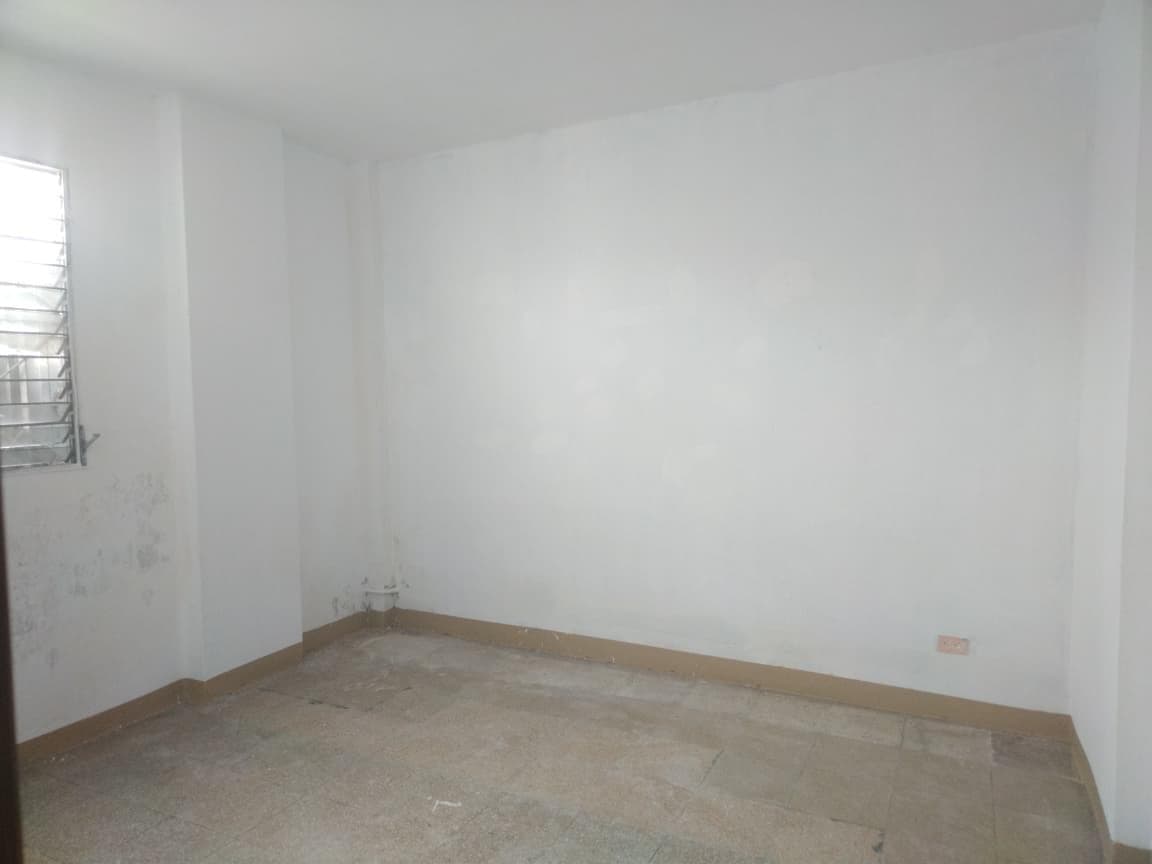 Se Vende Casa Cdla Moran Valverde, Sector Iess (Monij), Guayas — imagen 7