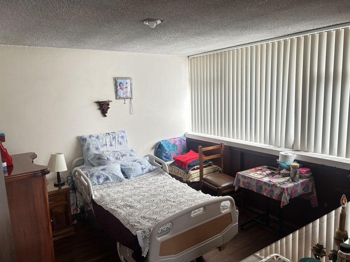 Venta Dos Casas Sector El Carmelo - Av El Inca - Conjunto Cerrado — imagen 8