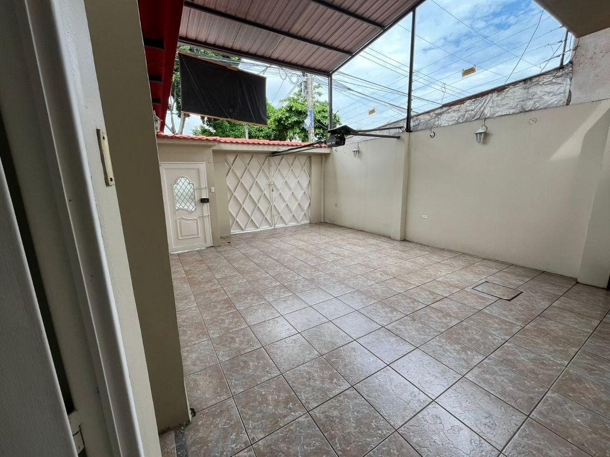 Vendo Casa en Samanes 6, Guayas — imagen 10
