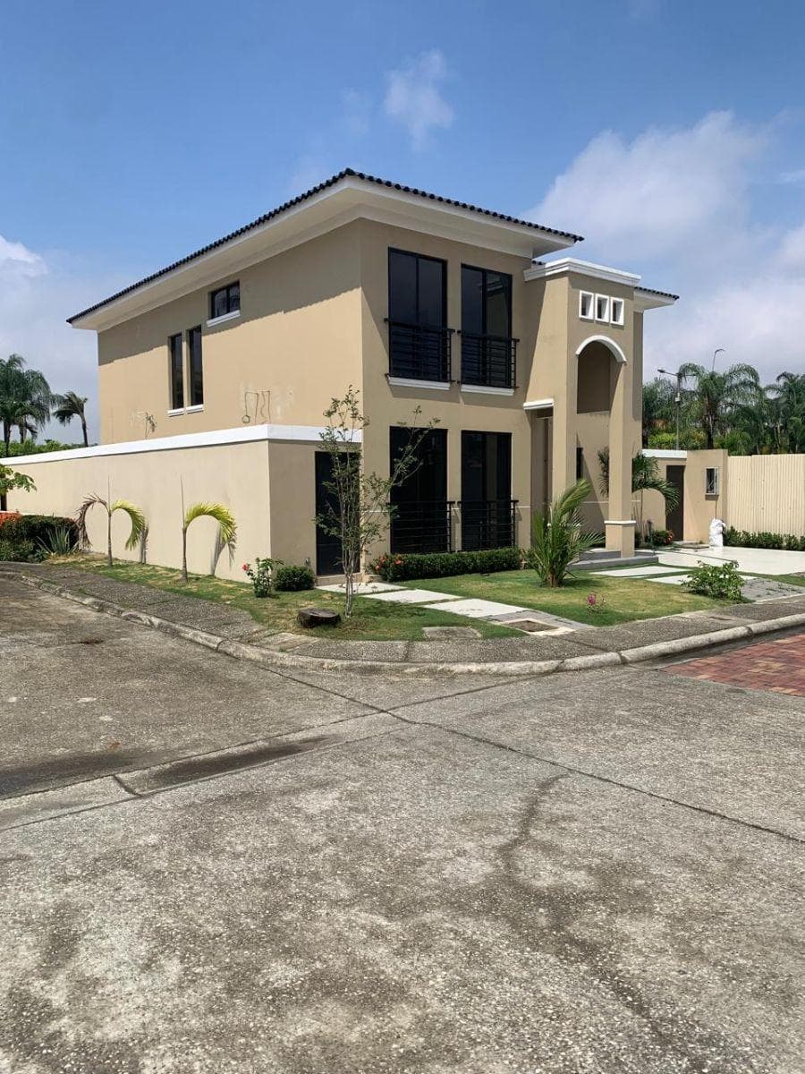 Urb. Ciudad Celeste, Vendo Casa por Estrenar, Guayas — imagen 1