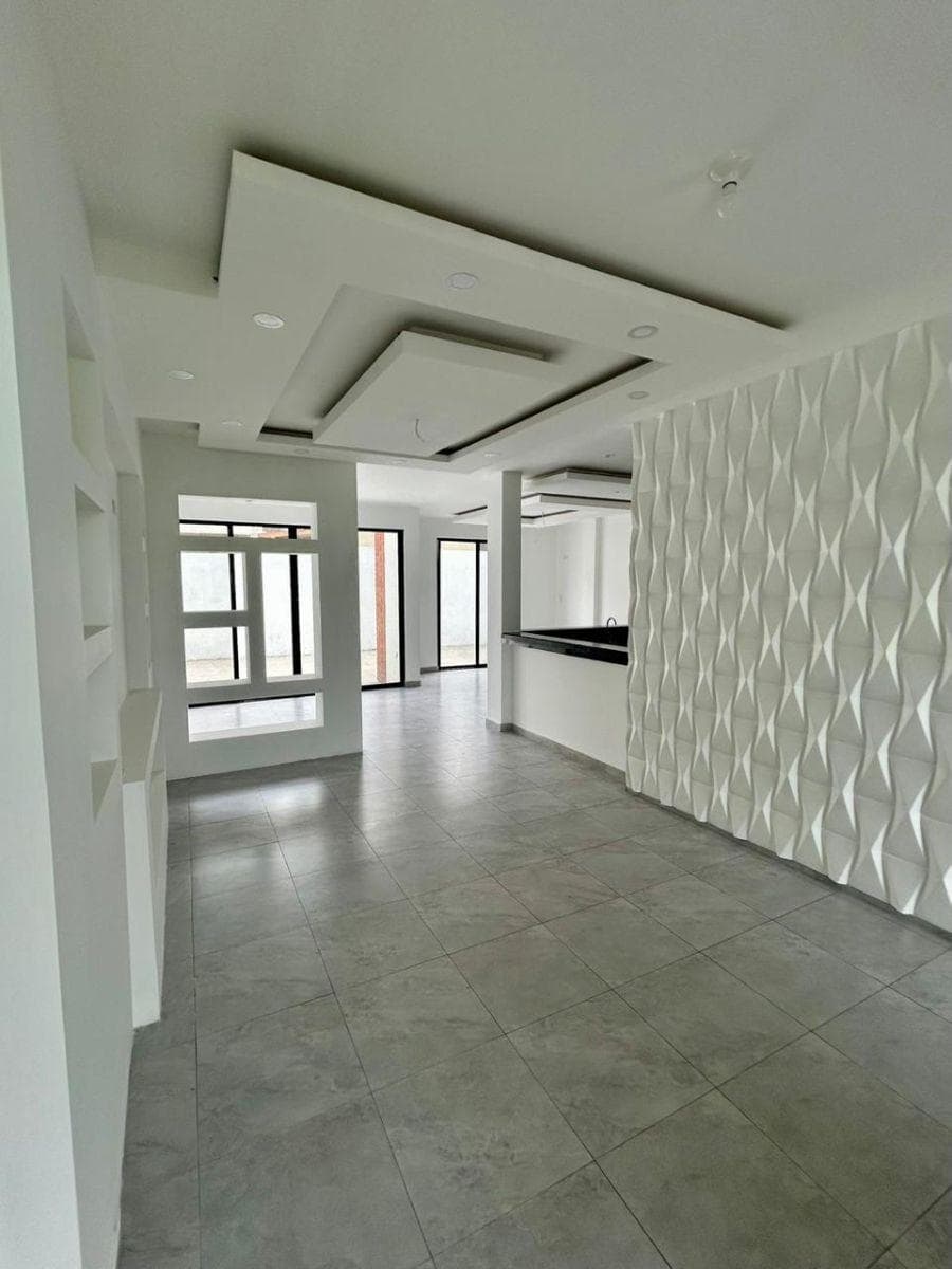 Vendo Casa de Estreno en Urb. Bali, Guayas — imagen 9