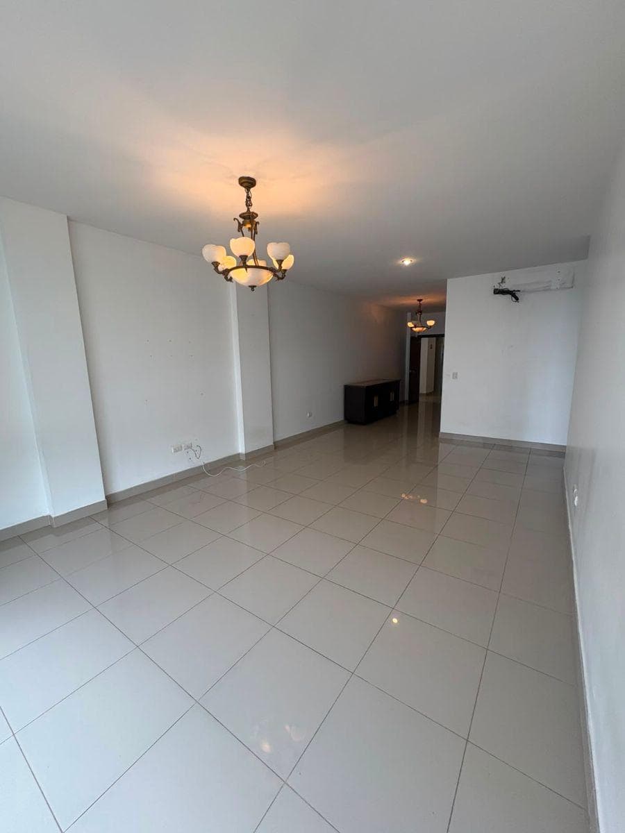 Se Vende Departamento en Urbanización Puerto Azul, Vía a La Costa, Guayas — imagen 7