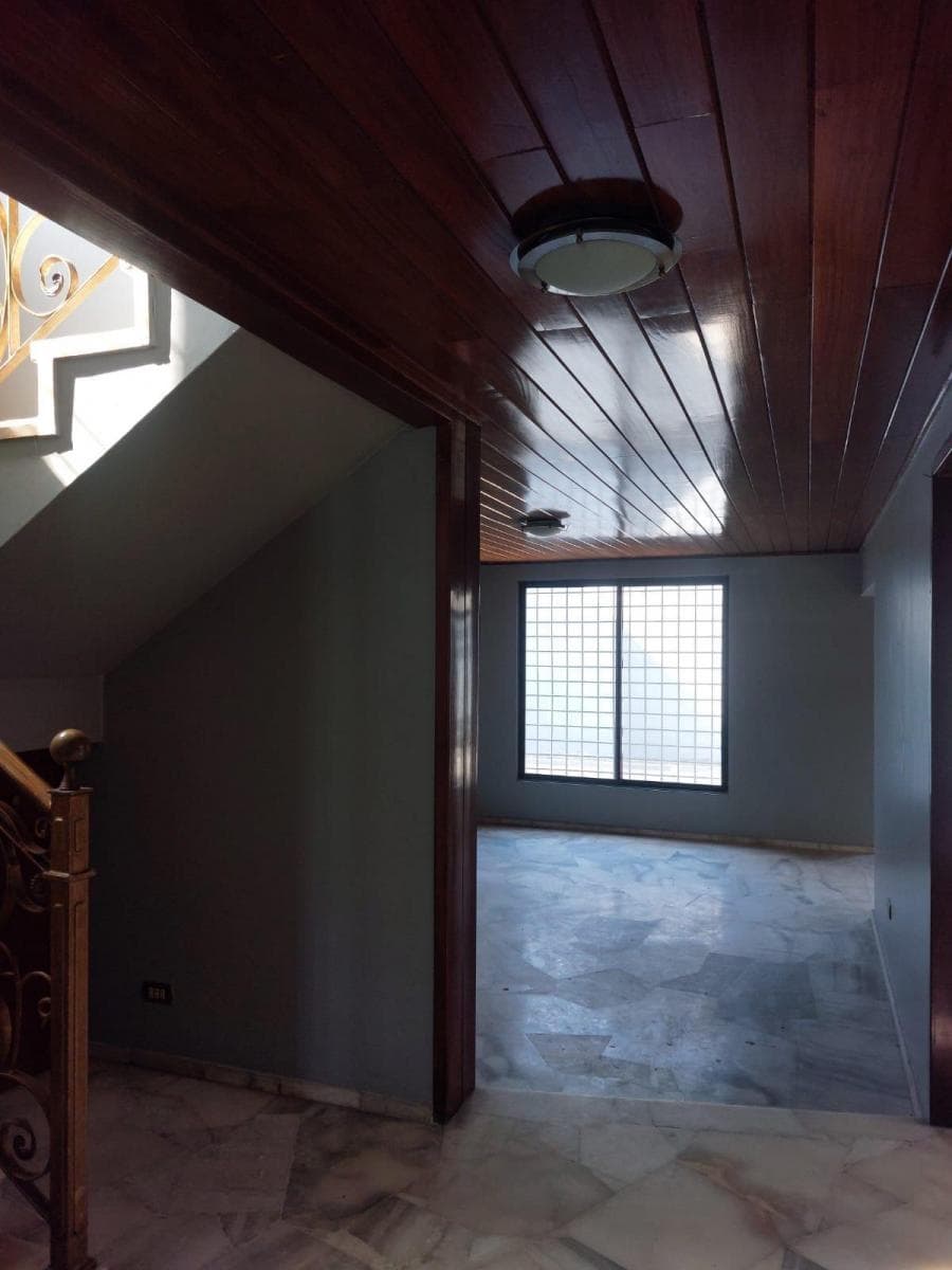 Se Alquila Se Vende Propiedad en Kennedy Norte, Comercial. Guayas — imagen 6