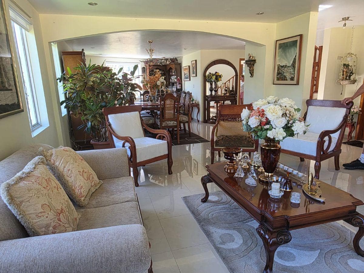 Venta Casa Valle de Nayón de 418 m², en Urbanización. Provincia de Pichincha — imagen 10