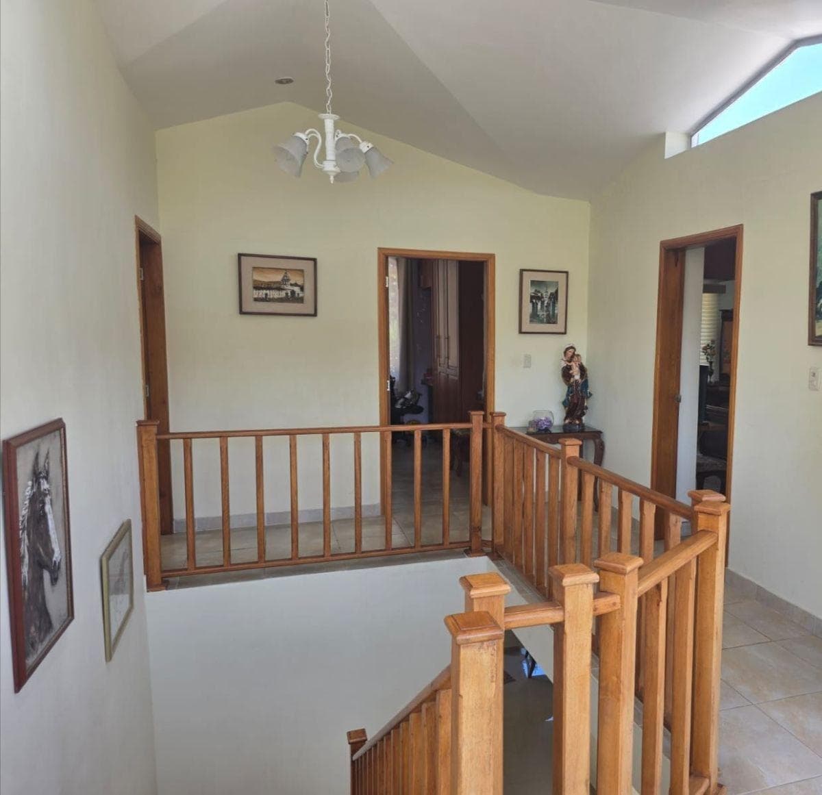 Venta Casa Valle de Nayón de 418 m², en Urbanización. Provincia de Pichincha — imagen 6