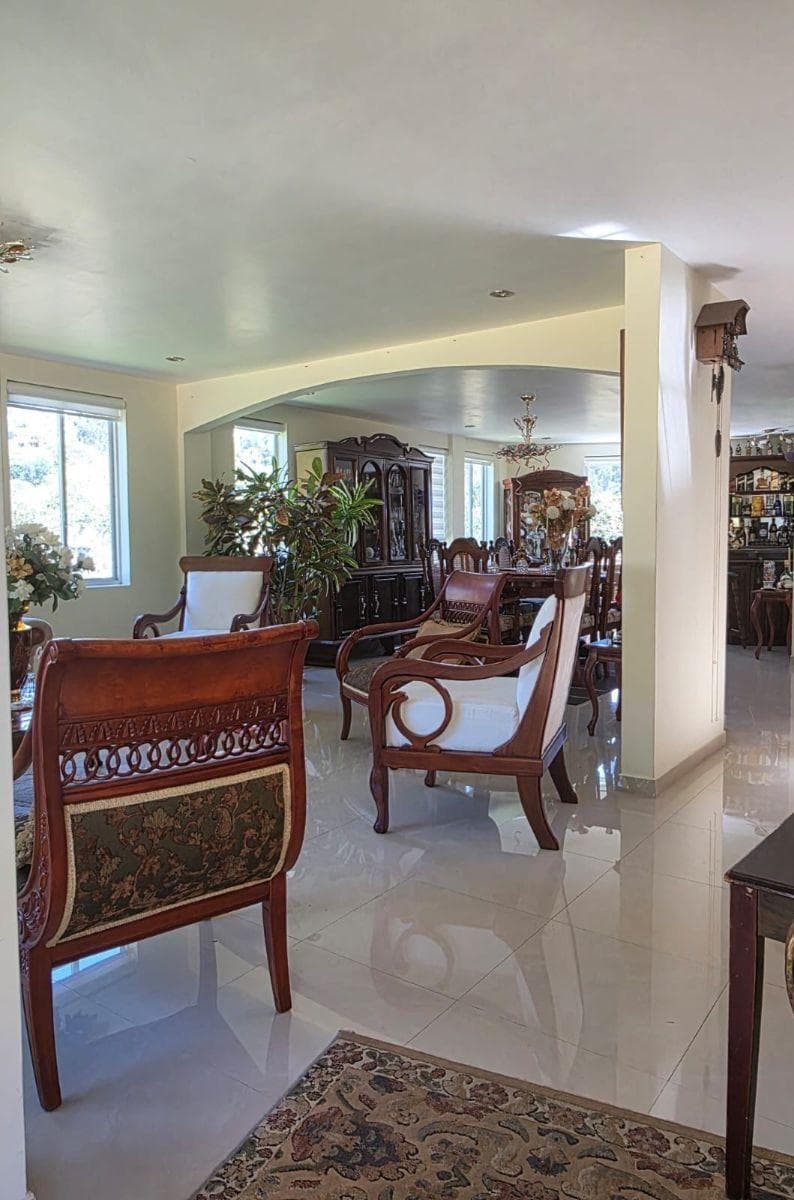 Venta Casa Valle de Nayón de 418 m², en Urbanización. Provincia de Pichincha — imagen 5