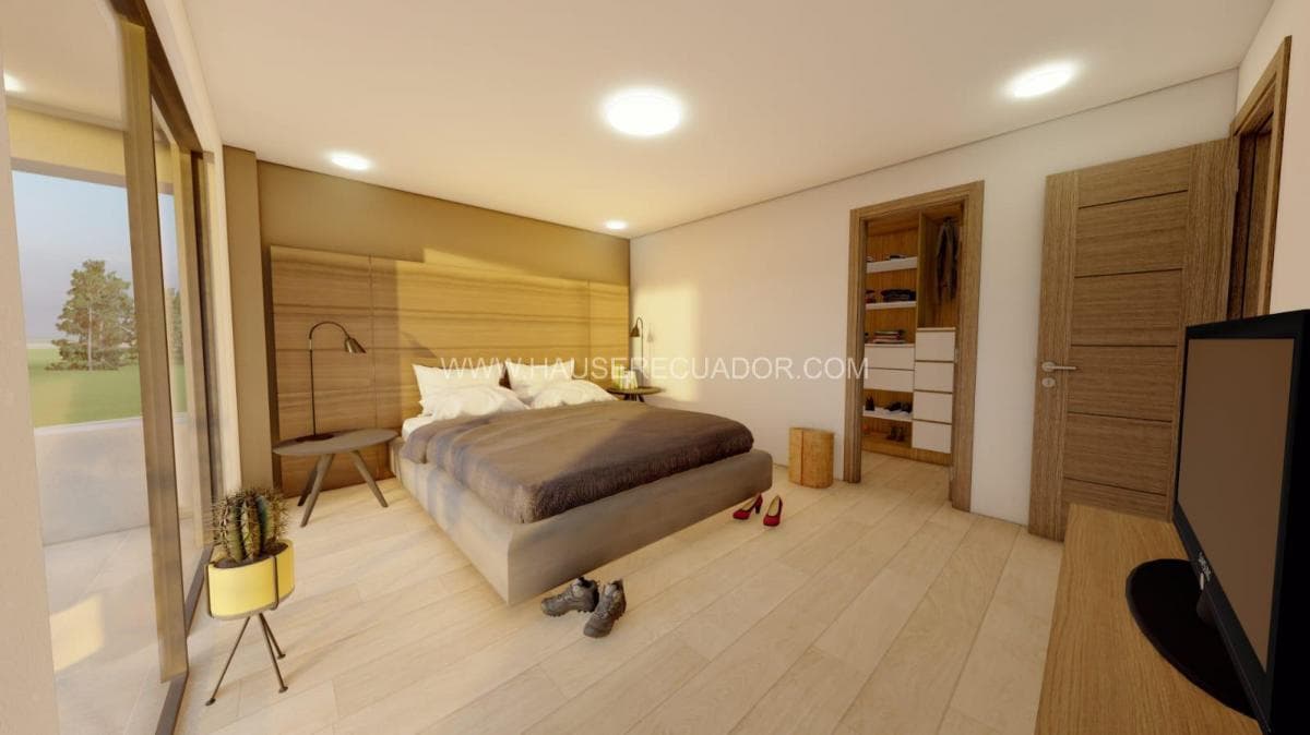 Casa de Venta en Conocoto con 3 Parqueaderos Amplio Terreno de 206 m² — imagen 7