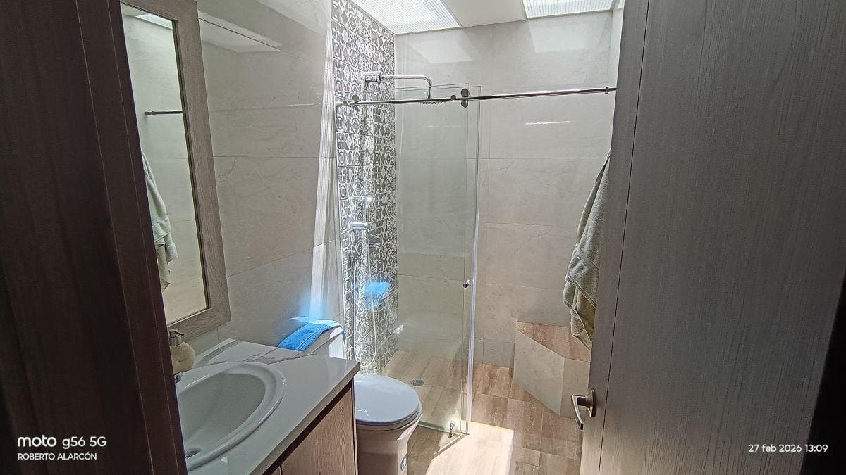 Casa de Venta en Cumbaya 2 Dorm. — imagen 3