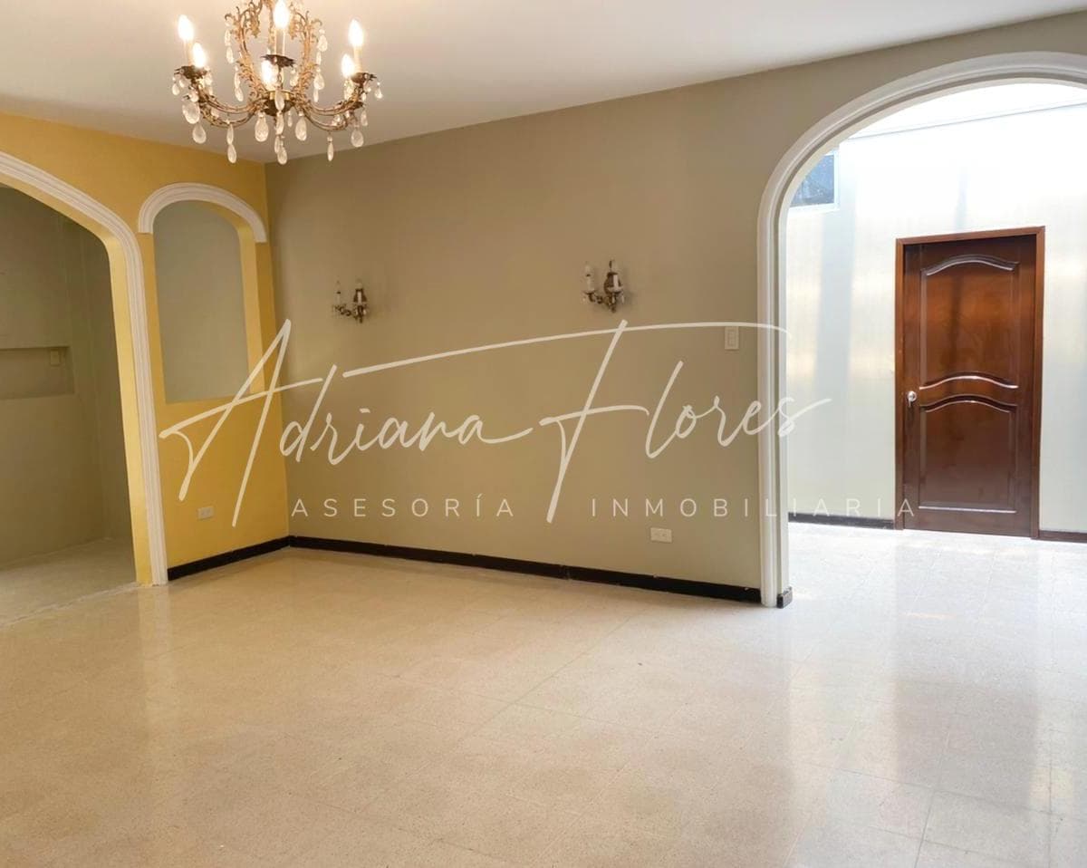 Condominio en Venta en Urdenor 1 Urbanización Cerrada Av Juan Tanca Marengo, Guayas — imagen 1